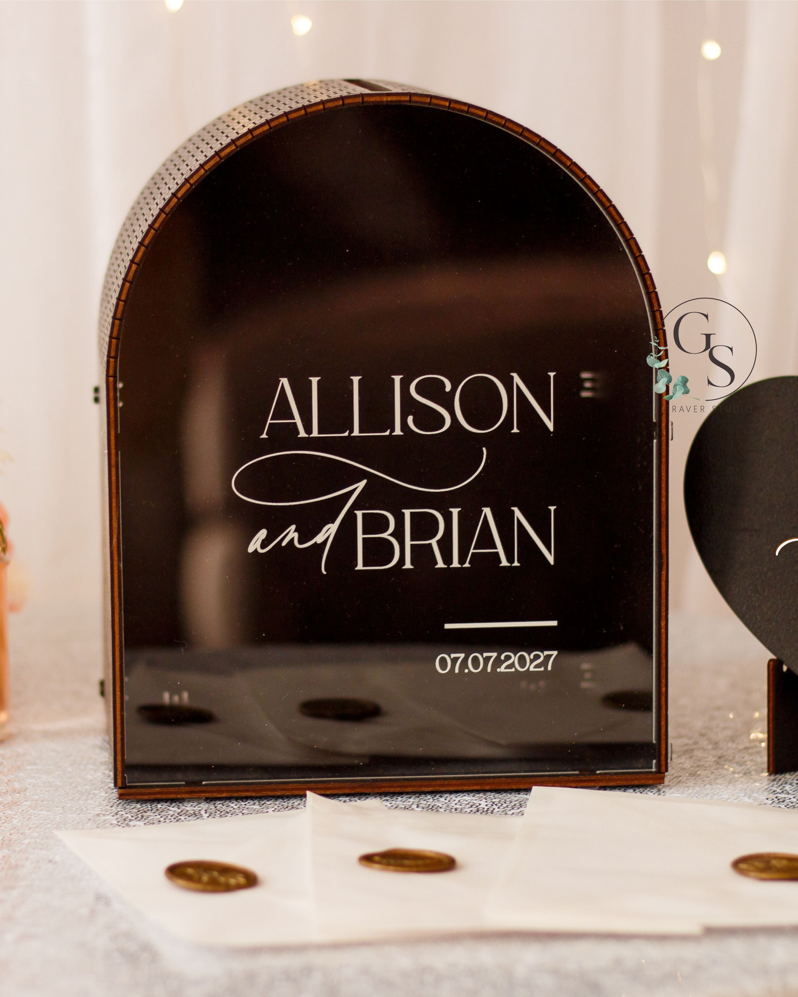 Rustic wedding card holder box for envelopes