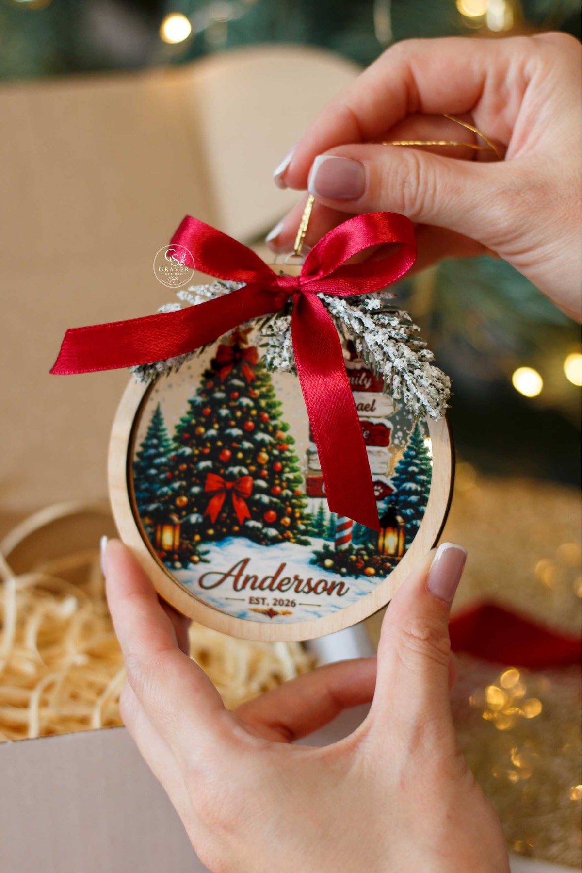 Christmas ornament gift for couples and families with custom family name